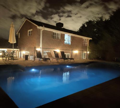 Gorgeous 4-Bedroom House on a Mansion - an acre land with Magnificent Pool & Garden