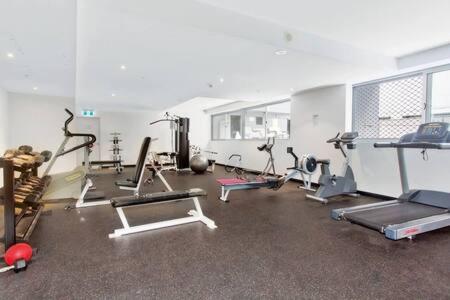 A Comfy Studio for 5 Next to Darling Harbour - image 9