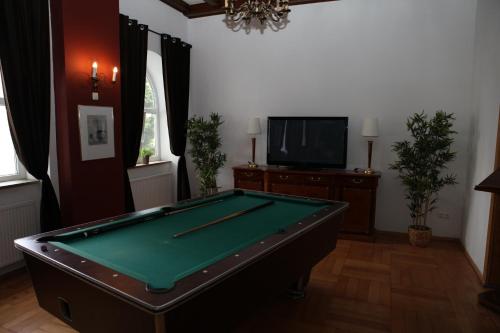 Skupni salon/TV območje, Hotel Alt-Erfurt in Andreasvorstadt