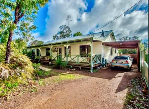 Begonia Cottage in Dwellingup