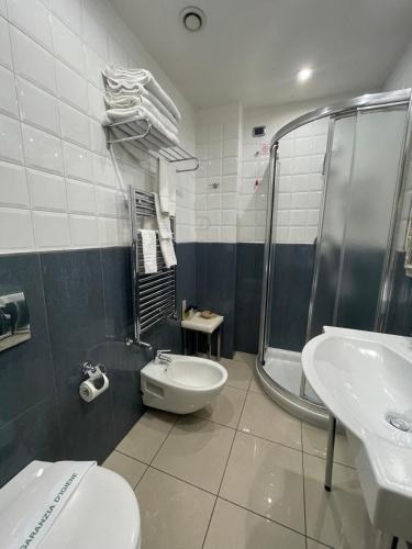 Hotel Villa Savoia - image 8