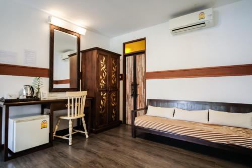 Hugga Pai Room Type - Standard Double Room-Low Floor