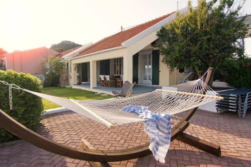 Villa Pelagos - Accommodation - Asos