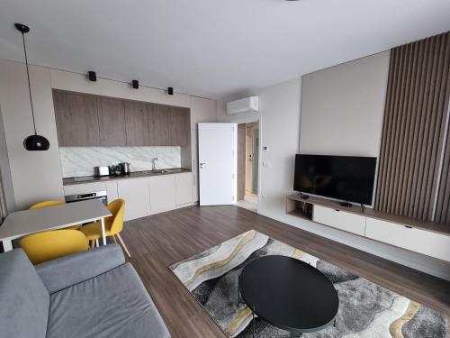 Mona Living, Sofie (fotografie 10)