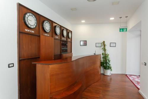 ล็อบบี้, City 5 Hotel in บโลกู