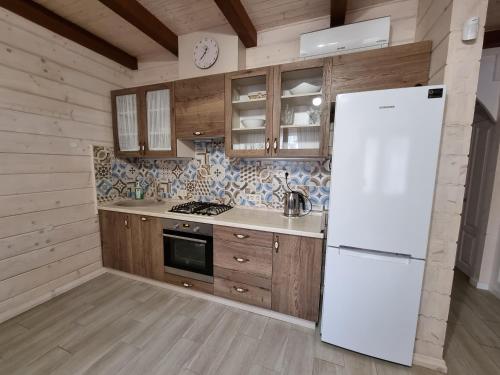 virtuve, КОТТЕДЖ У МОРЯ in Chornomorsk
