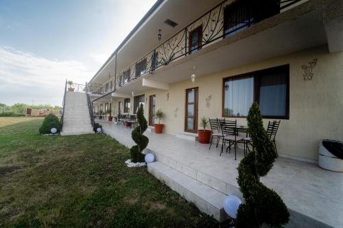 Viesnīcas āriene, Complex Route 66 in Vama Veche