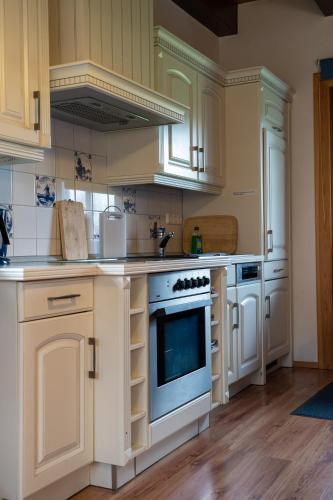 Mutfak, Ferienwohnung Zum Heuschober in Langengrassau