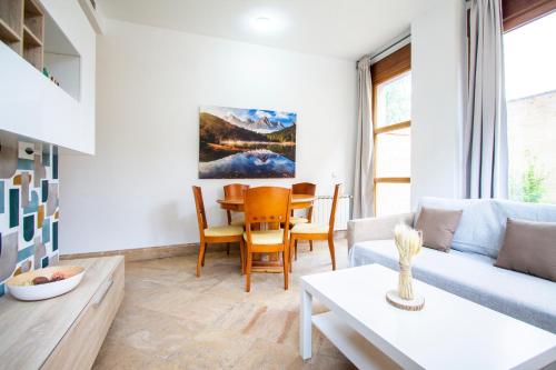 Apartamentos Villablino Arturo Soria - image 5