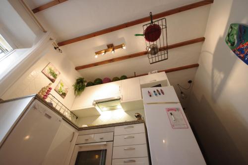 Apartment - Ground Floor image 8