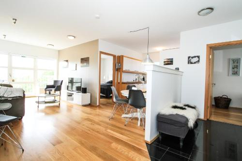 Downtown Charm Reykjavik — rental in Pósthússtræti 13, Reykjavík IS, 101