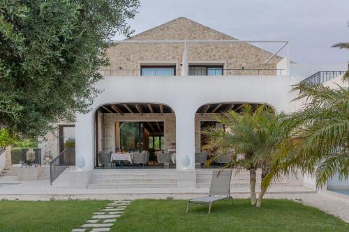 ทัศนียภาพภายนอกโรงแรม, Borgo Giallonardo Wine Relais in ซิซิลี