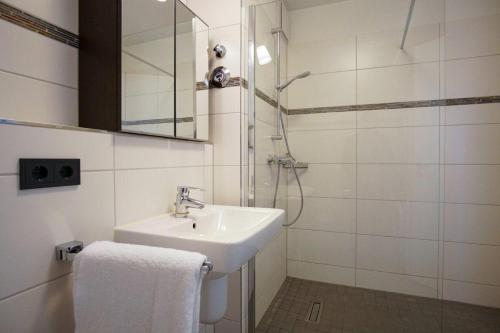 Haus-Zur-Mole-Wohnung-15-Morgensonne - image 2