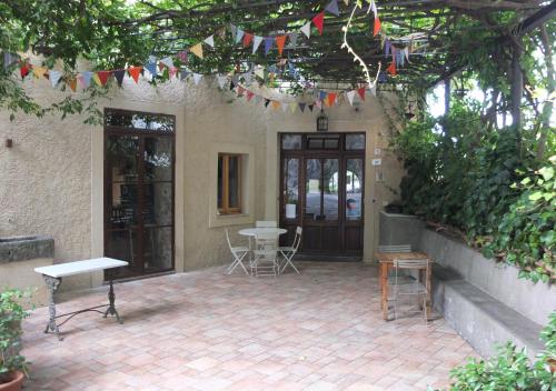 Létesítmények, Albergo La Pietra in Roccalbegna