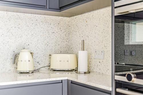 Pass the Keys Paddington Hideaway - image 10