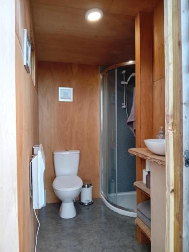 Sunny Mount Glamping Pod 5