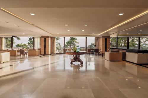 Empfangshalle, White Rocks Hotel Kefalonia in Kefalonia