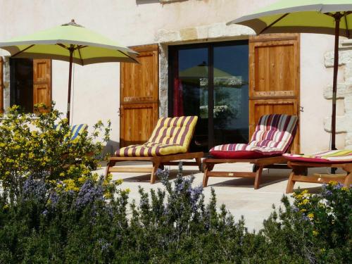 luxury mas with heated pool in the heart of the alpilles, 10 persons