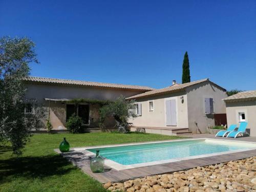 very pleasant house with private swimming pool, near the town center of maubec, in the luberon, vaucluse- 4 people. - Location saisonnière - Maubec