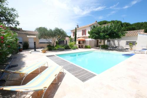pleasant holiday rental with swimming pool, in moulès, near arles, between the camargue and the alpilles – 6 people