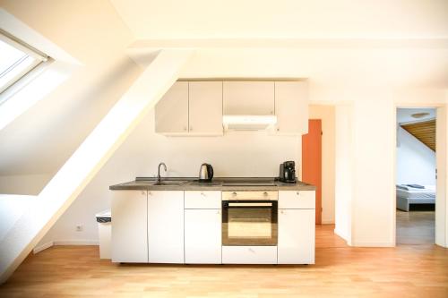 クレーフェルト G&G Apartments 2つ星 ゲストハウス レストラン