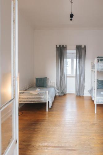 Daniela's Lisboa Central Room 307 - image 11