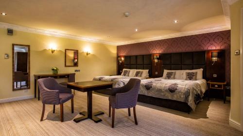 1 double bed, 1 sofa bed