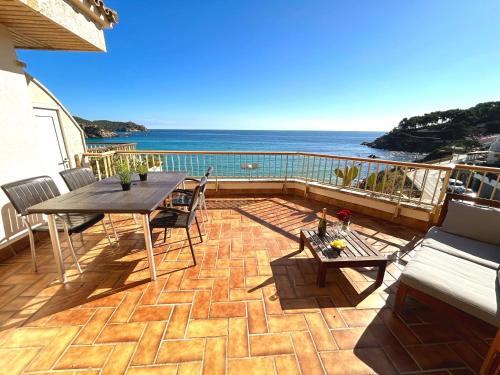 Charming apartment in la fosca beach - Apartment - Palamós