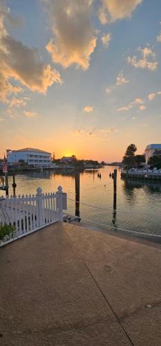 Funshine Pointe Capri, St. Pete Beach
