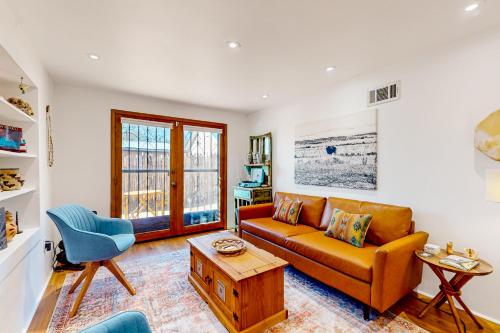 Alameda Manor in Santa Fe, USA