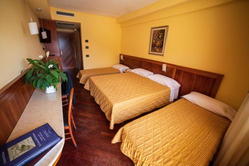 Hotel Miralago – Piediluco, VT