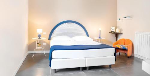 That's Napoli Room Type - Deluxe Double or Twin Room