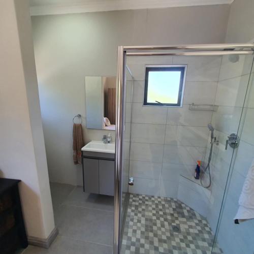 Desita Guest house - Tap to explore photos