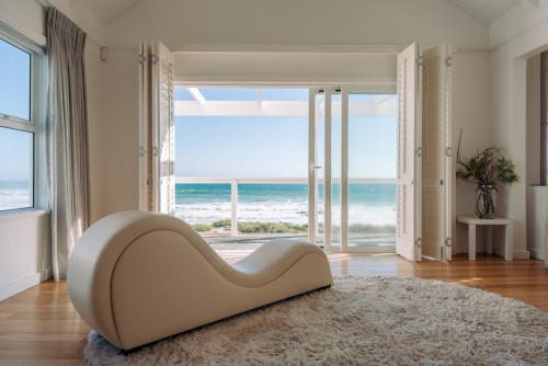 White Sands Beach Villa