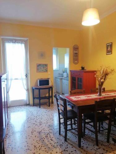 Bellissimo, elegante appartamento vicino al Po, Turin (Foto 6)