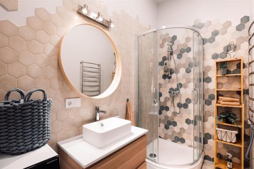 Harmony apartment/9 guests/4 BR / Riga Old Town, Riga (foto 9)