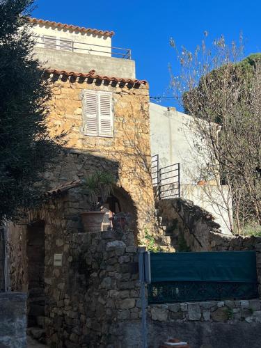 Cassano, Maison de village 4/6 personnes à 15mn de Calvi