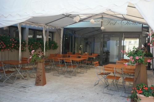 Viesnīcas āriene, Gasthaus Rotes Ross in Eckental