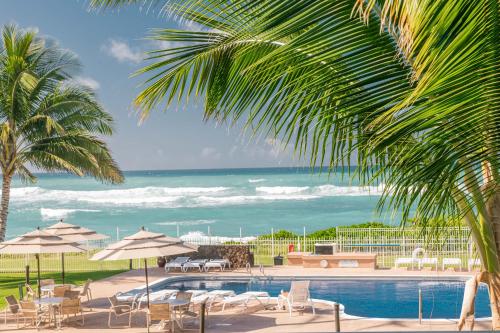 ***SERENDIPITY ON THE MOANA - Legal & Oceanfront - Great for Work & Play!*** in Maili (HI)