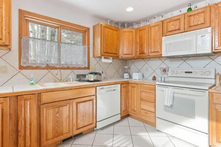 3BDR Mountain Retreat with Stunning Views in Blue River