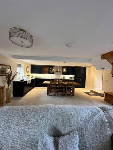 Converted Barn with Hot Tub, The Hayloft., Carnforth (zdjęcie 5)