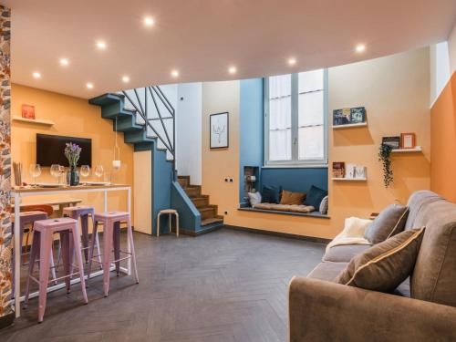 The Best Rent - Colorful loft in Trastevere area, Řím