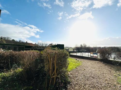 Сад, Tillicoultry Jupiter Apartment - Scotland Holiday Let in Тілліколтрі