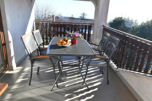 Two-Bedroom Apartment with Terrace and Sea View image 8