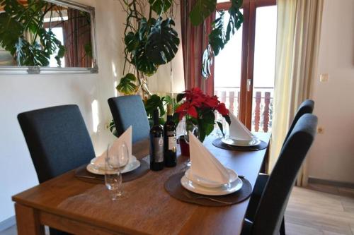 Two-Bedroom Apartment with Terrace and Sea View image 9