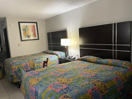 Deerfield Inn - image 7