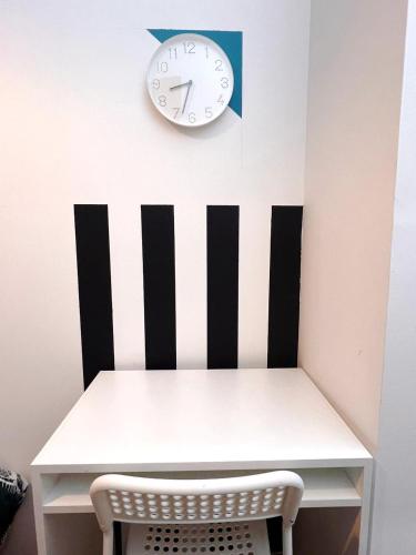 Double Bed partition Room in Tecom Near Metro - image 13