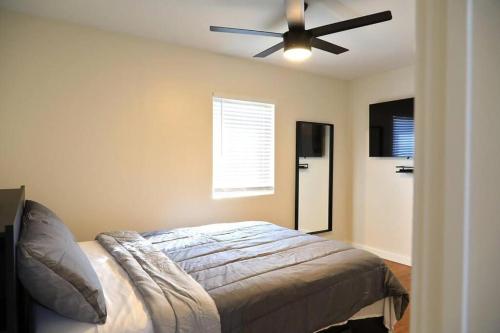 Cozy condo minutes from downtown ATL in Atlanta, USA