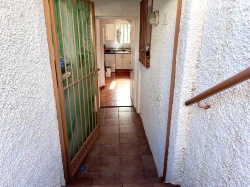 Apartment with Sea View image 1