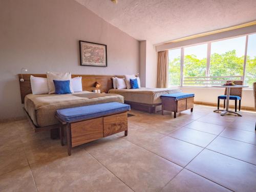 2 double beds